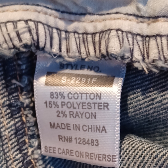 NEW WITH TAGS LITZ PREMIUM DENIM SKIRT STYLE NO. S-2291F SIZE MEDIUM DISTRESSED - Picture 6 of 7